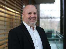 Dr. Michael Rauh